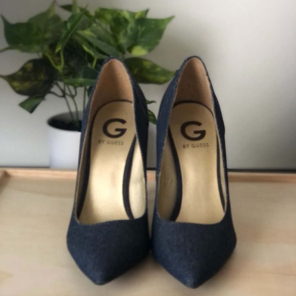 GUESS heels